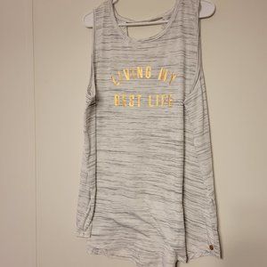 Livi Active 22/24 Swing BackGray Gold Foil Tank NWOT
